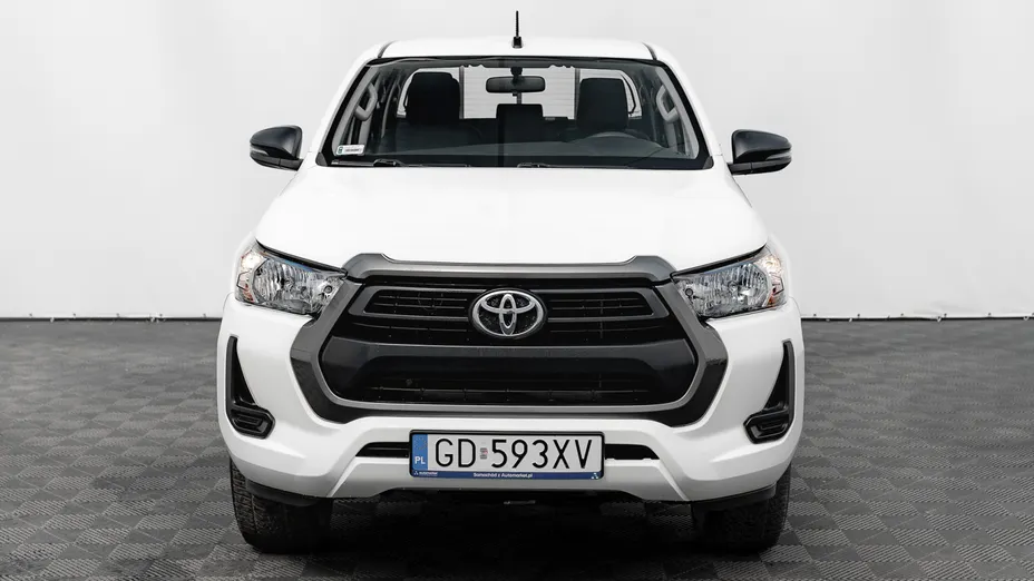 TOYOTA HiLux Hilux 2.4 D-4D Double Cab DLX 4x4