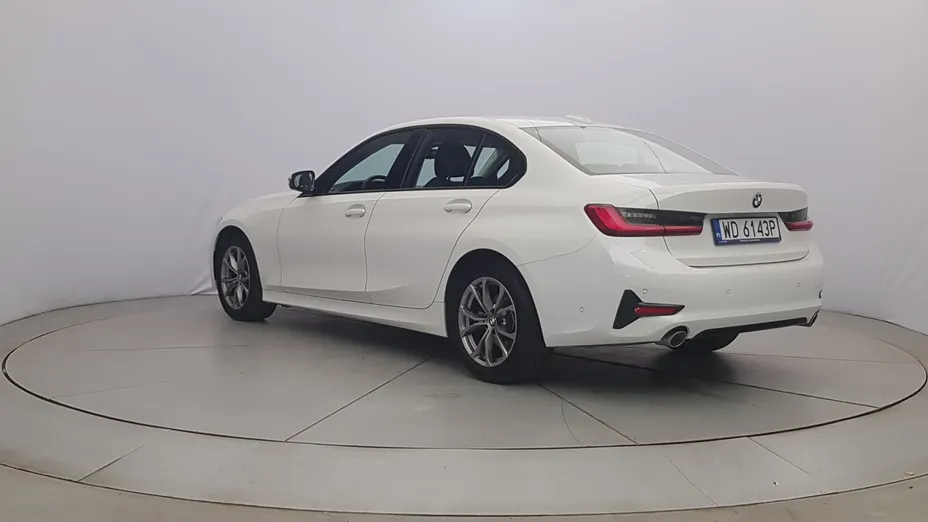 BMW Seria 3 318d mHEV Sport Line aut