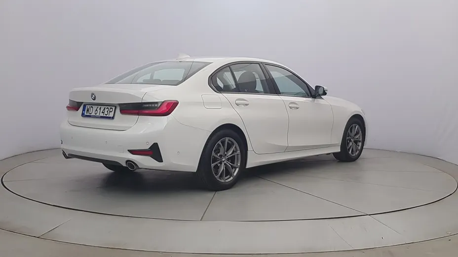 BMW Seria 3 318d mHEV Sport Line aut