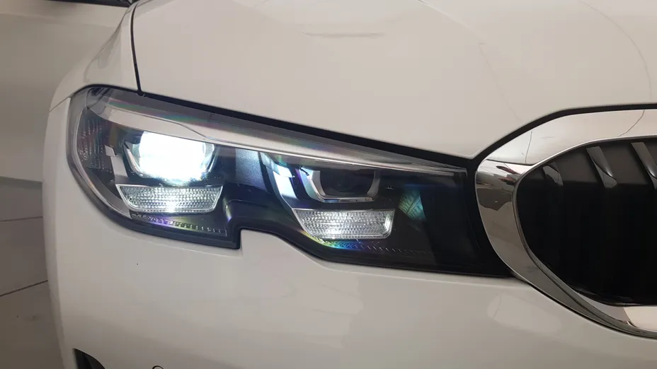 BMW Seria 3 318d mHEV Sport Line aut