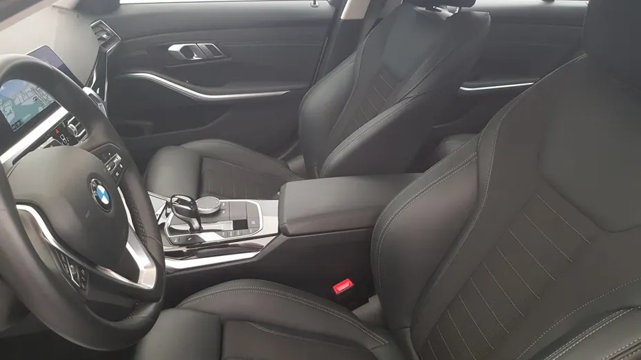 BMW Seria 3 318d mHEV Sport Line aut