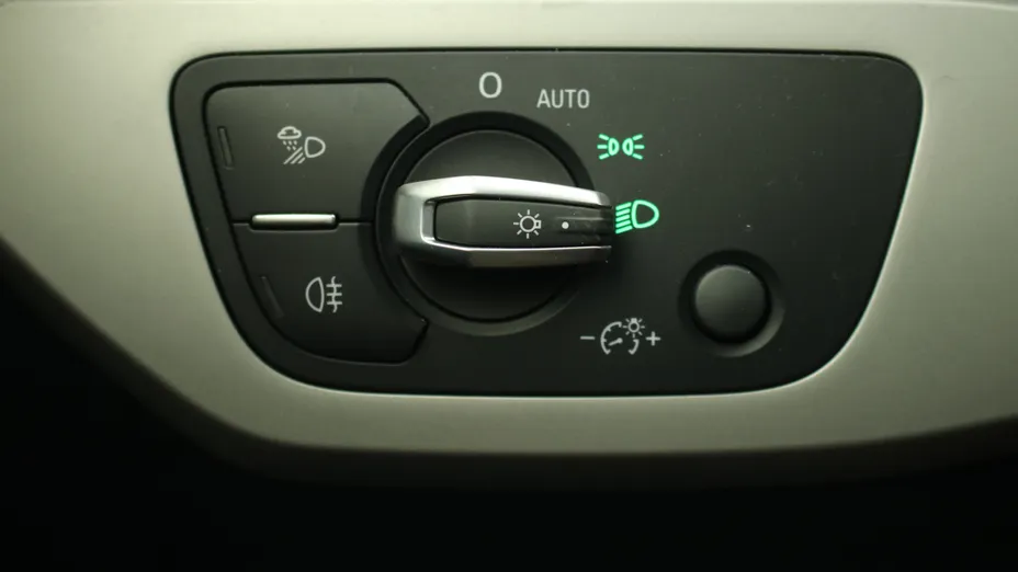 AUDI A4 A4 35 TFSI mHEV S Line S tronic