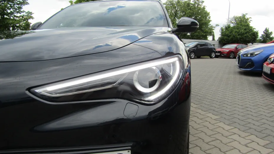 ALFA ROMEO Stelvio Stelvio 2.0 Turbo Veloce Q4 aut