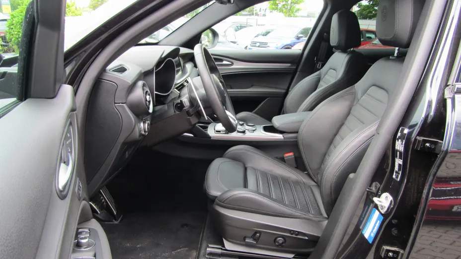 ALFA ROMEO Stelvio Stelvio 2.0 Turbo Veloce Q4 aut