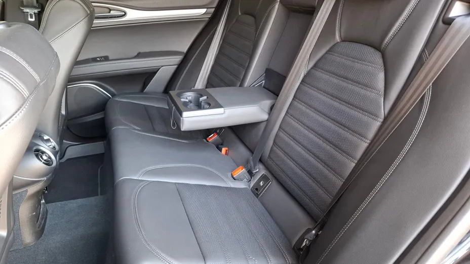 ALFA ROMEO Stelvio Stelvio 2.0 Turbo Veloce Q4 aut