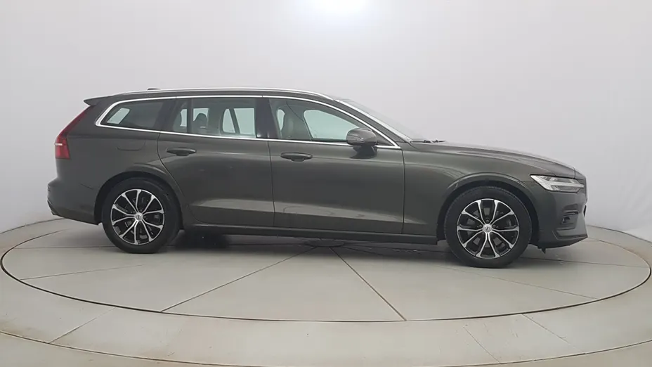 VOLVO V60 V60 B4 D Momentum Pro aut