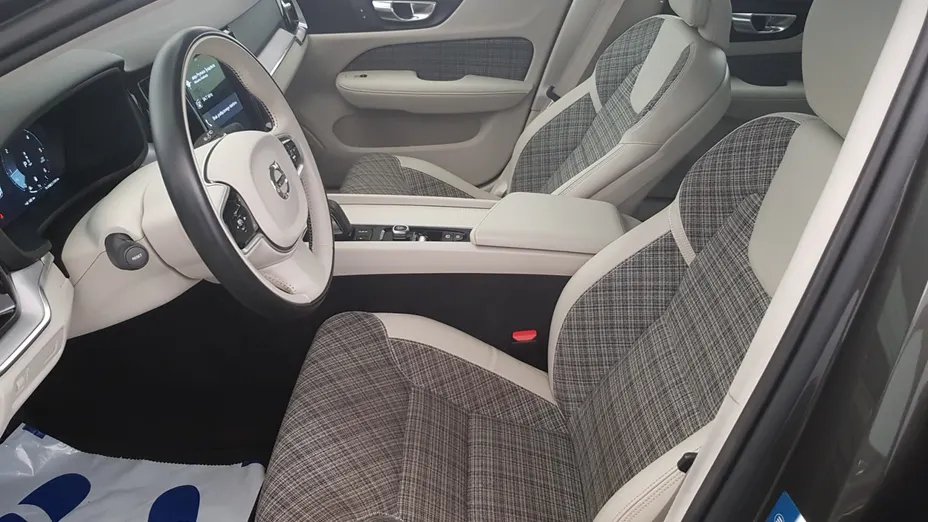 VOLVO V60 V60 B4 D Momentum Pro aut