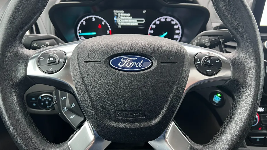 FORD Tourneo Connect Gr. Tourneo Connect 1.5 EcoBlue Titanium PowerShift