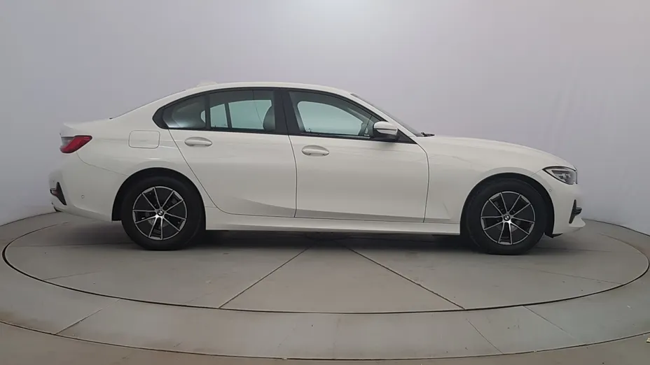 BMW Seria 3 318d Advantage aut