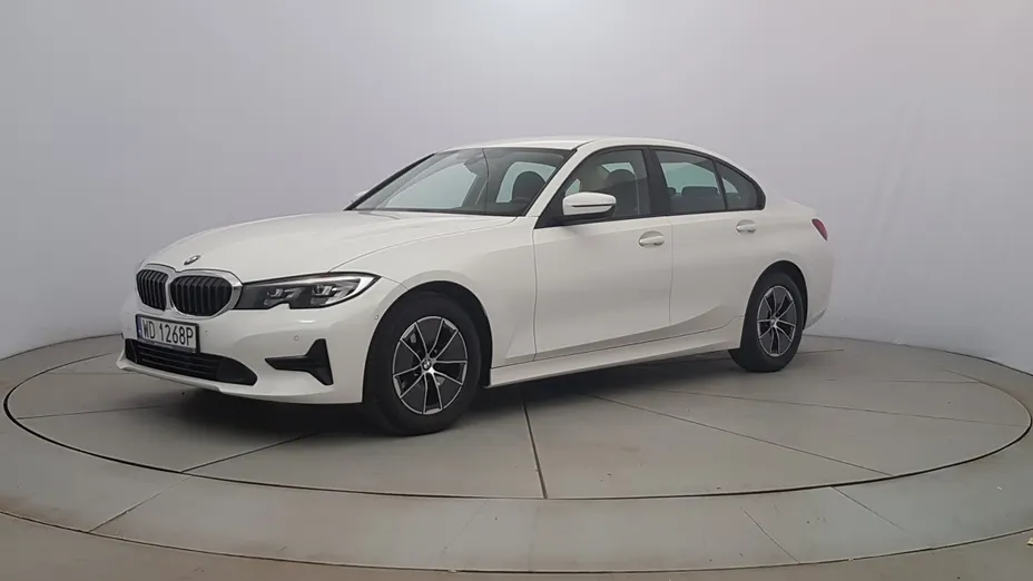 BMW Seria 3 318d Advantage aut