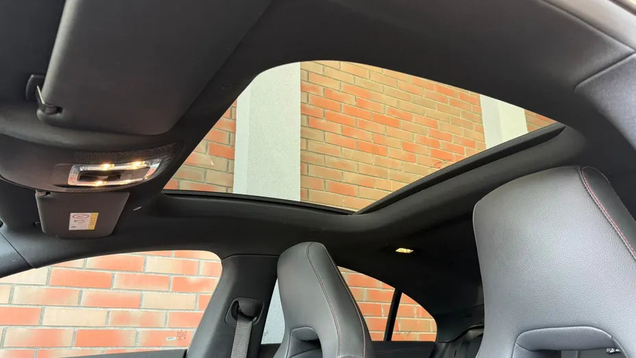 MERCEDES-BENZ CLA CLA 200 AMG Line 7G-DCT