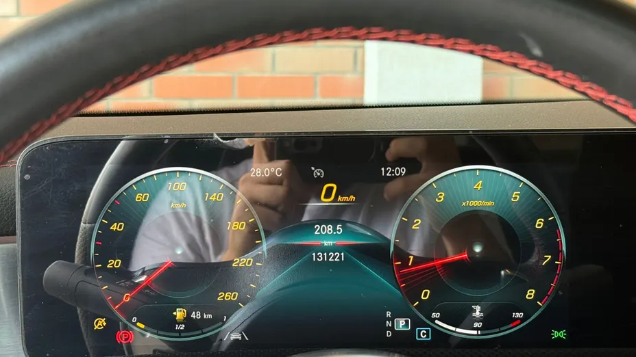 MERCEDES-BENZ CLA CLA 200 AMG Line 7G-DCT