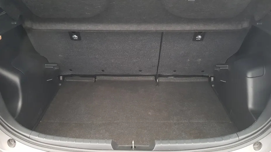TOYOTA Yaris Yaris 1.5 Premium CVT