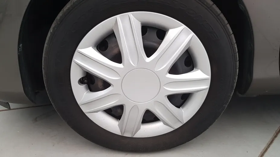 TOYOTA Yaris Yaris 1.5 Premium CVT