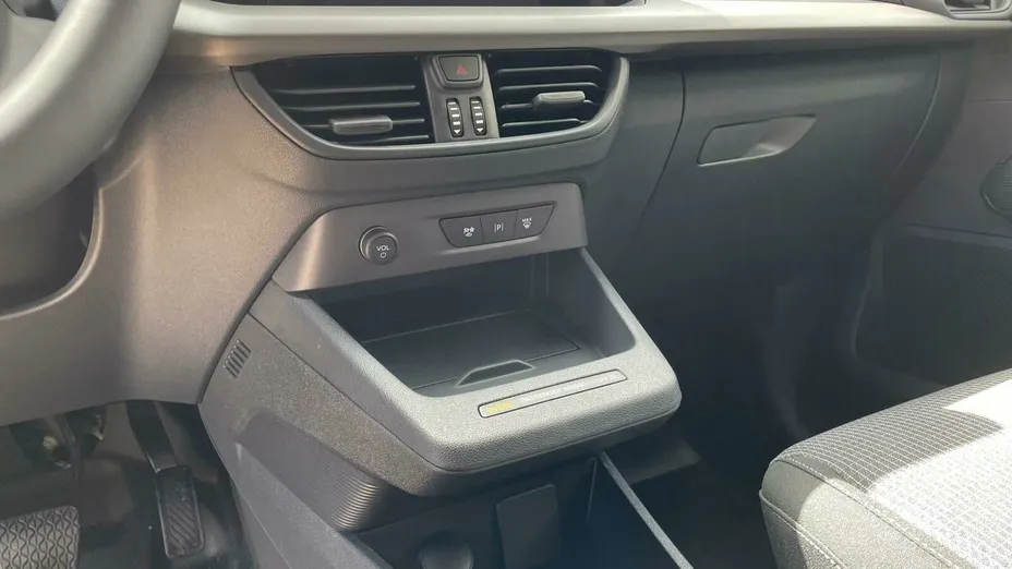 FORD Transit Courier Transit Courier EV Trend Nowy