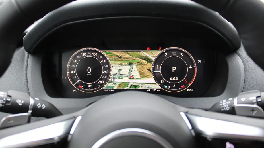 JAGUAR XE XE 2.0 D200 mHEV R-Dynamic SE aut Nowy