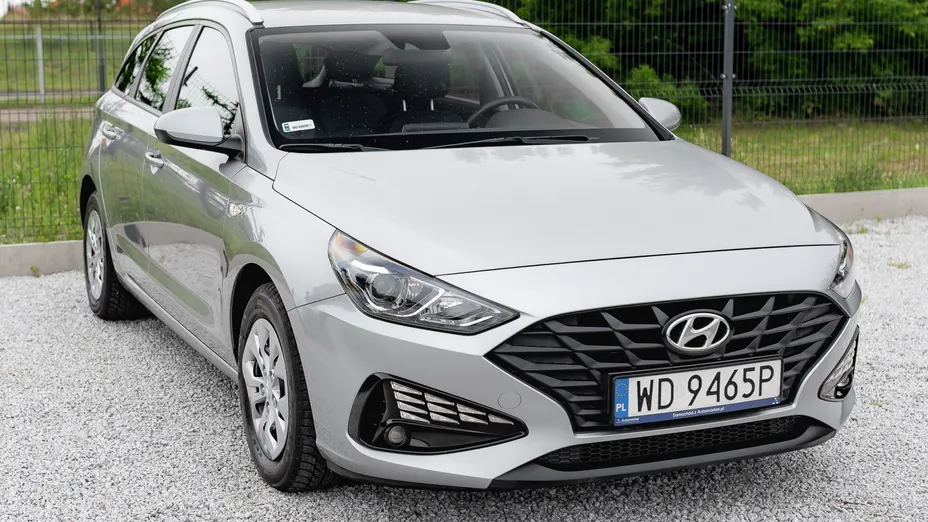 HYUNDAI i30 i30 1.6 D Classic +