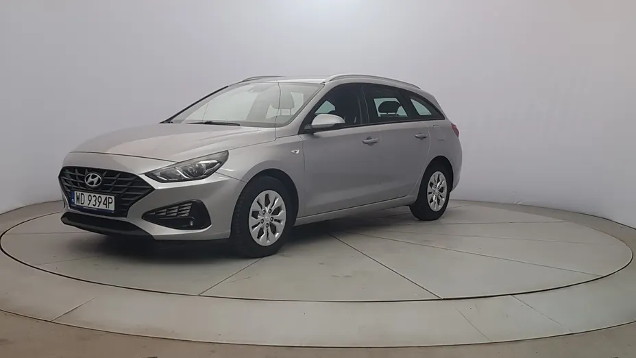HYUNDAI i30 i30 1.6 D Classic +
