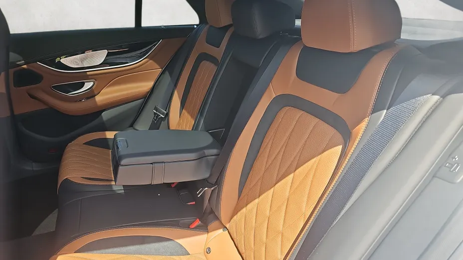 MERCEDES-BENZ AMG GT Mercedes AMG GT 43 4-Matic+ Nowy