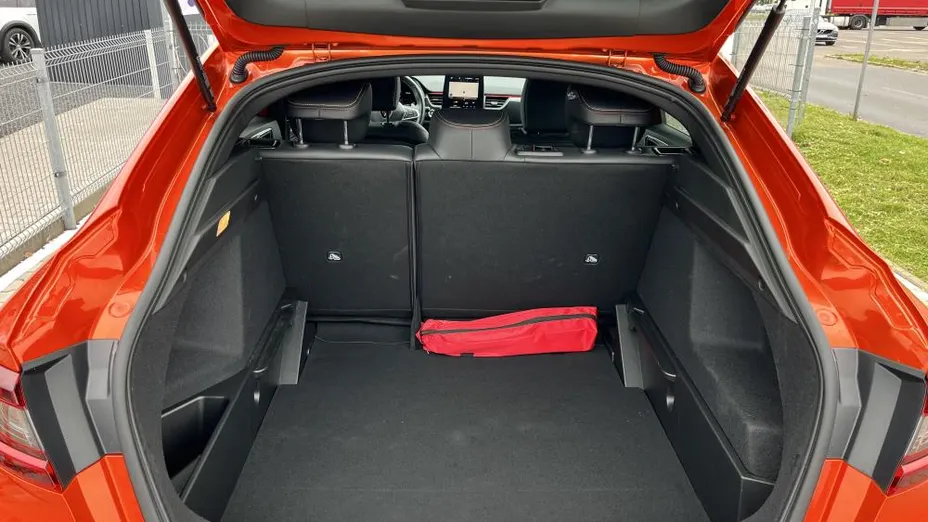 RENAULT Arkana Arkana 1.3 TCe mHEV R.S. Line EDC