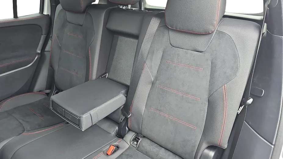 MERCEDES-BENZ GLB GLB 200 mHEV AMG Line 7G-DCT Nowy