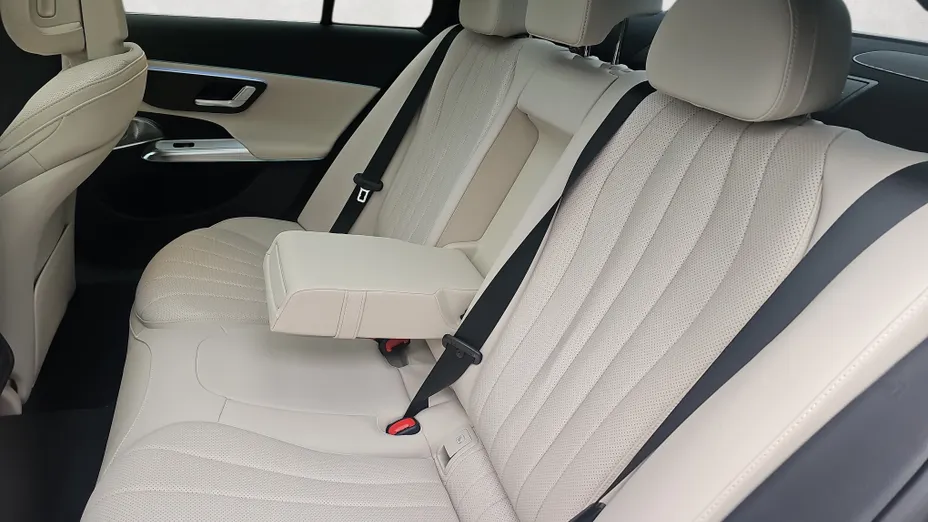 MERCEDES-BENZ E Klasa E 220 d mHEV 4-Matic AMG 9G-Tronic Nowy