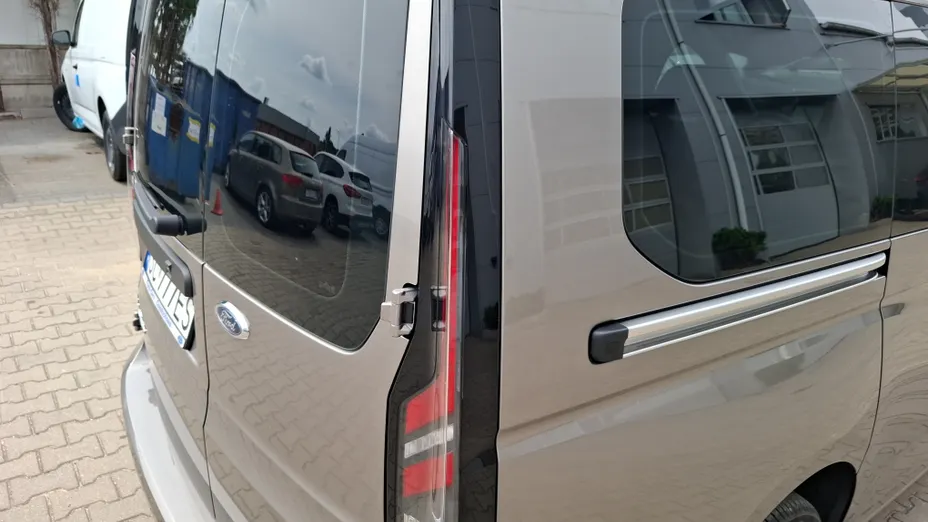 FORD Transit Connect Transit Connect L2 Limited Powershift