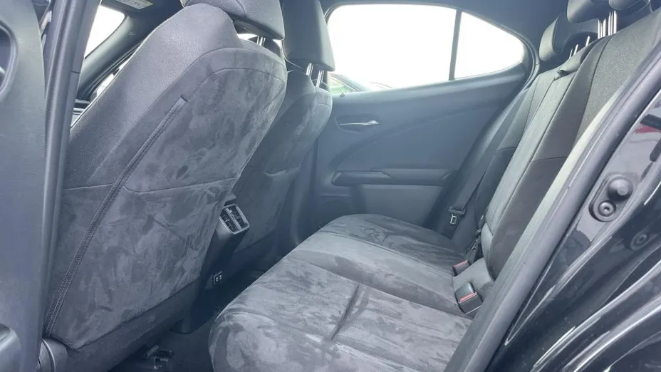 LEXUS UX UX 250h GPF Business Edition 2WD