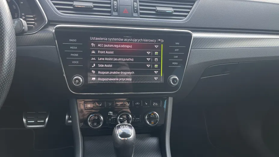 SKODA Superb Superb 2.0 TDI SCR Sportline DSG