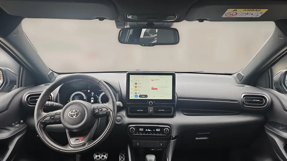 TOYOTA Yaris Yaris Hybrid 1.5 GR Sport