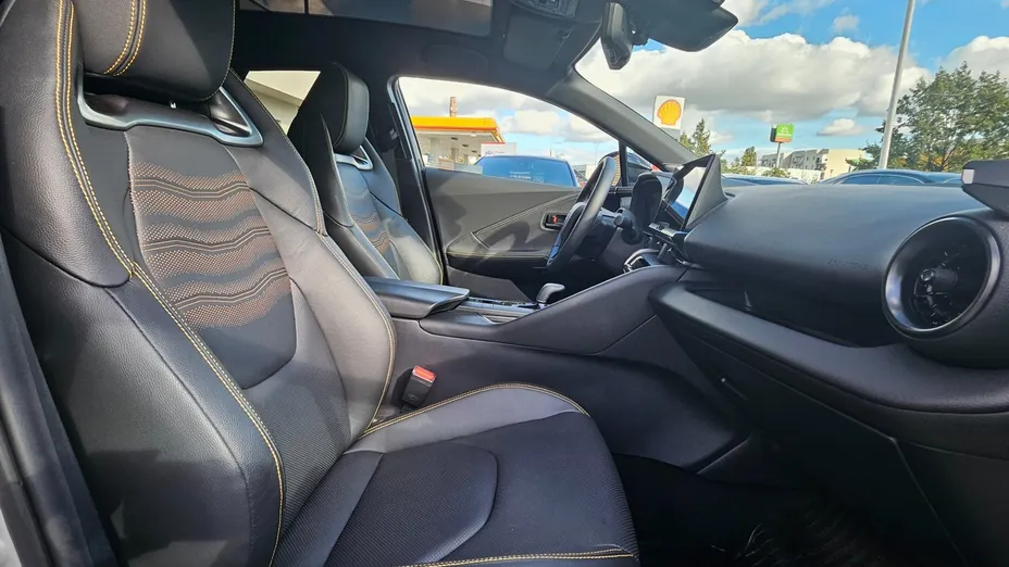 TOYOTA C-HR C-HR 2.0 Hybrid Dynamic Force Executive Premiere Edition