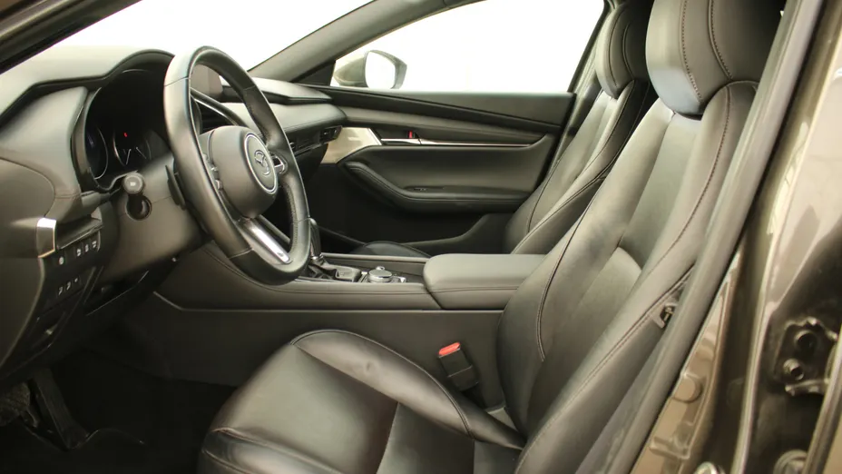 MAZDA 3 3 2.0 mHEV Hikari aut