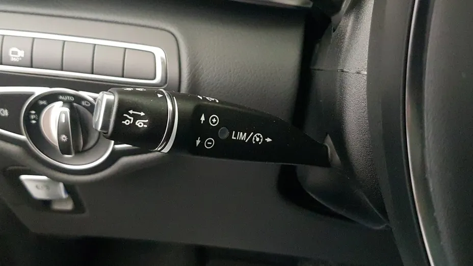 MERCEDES-BENZ V Klasa V 250 d 4-Matic Avantgarde 9G-Tronic (ekstra dł)