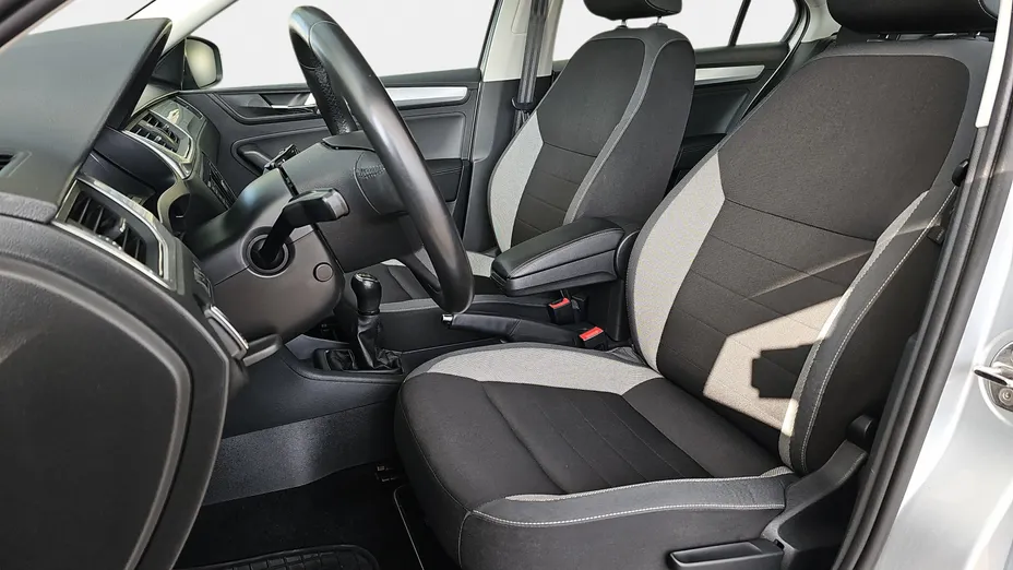 SKODA Rapid Rapid 1.0 TSI Ambition