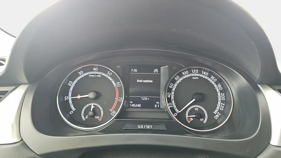 SKODA Rapid Rapid 1.0 TSI Ambition