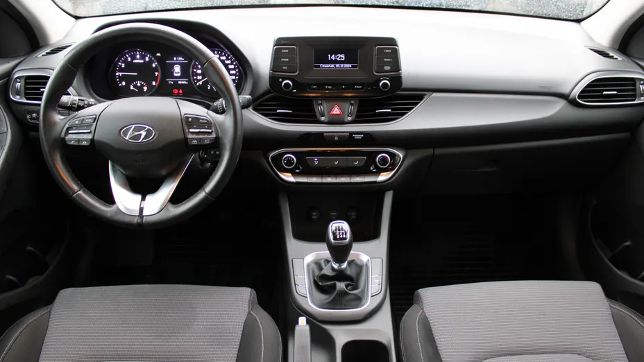 HYUNDAI i30 i30 1.0 T-GDI Classic +