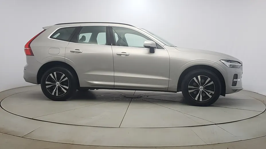 VOLVO XC60 XC60 B5 D AWD Momentum Pro aut