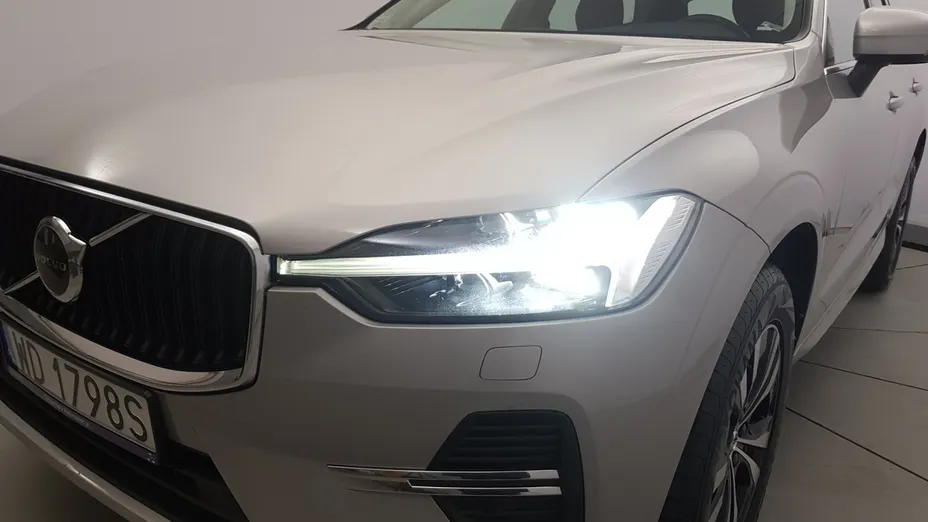 VOLVO XC60 XC60 B5 D AWD Momentum Pro aut