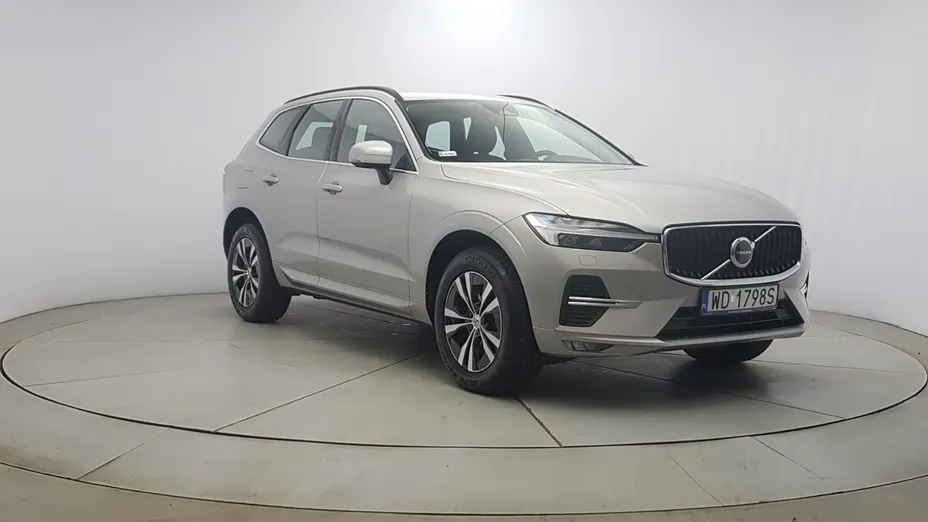 VOLVO XC60 XC60 B5 D AWD Momentum Pro aut