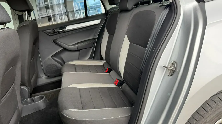 SKODA Rapid Rapid Spb. 1.0 TSI Ambition