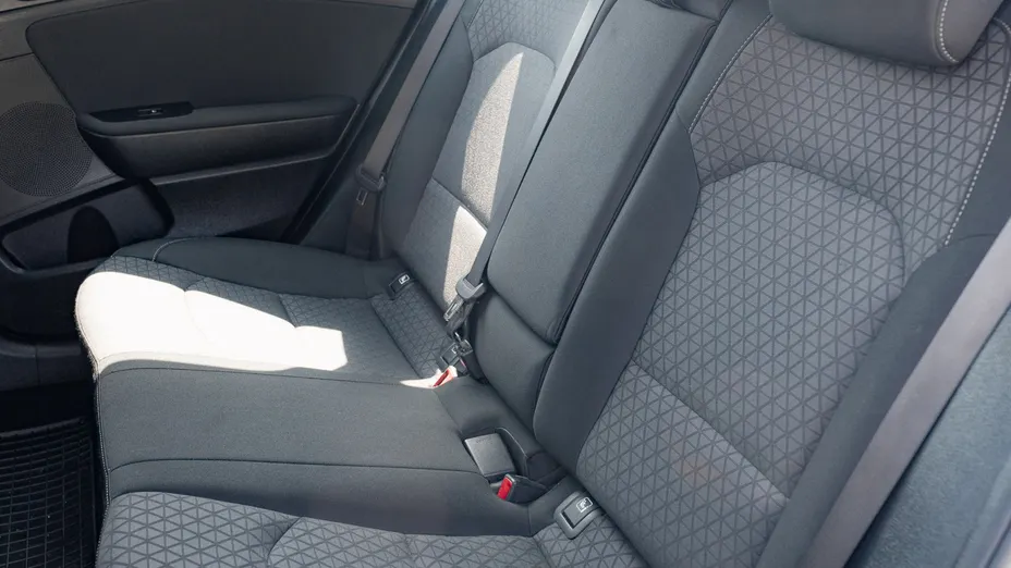KIA Cee'd Ceed 1.4 T-GDI M DCT