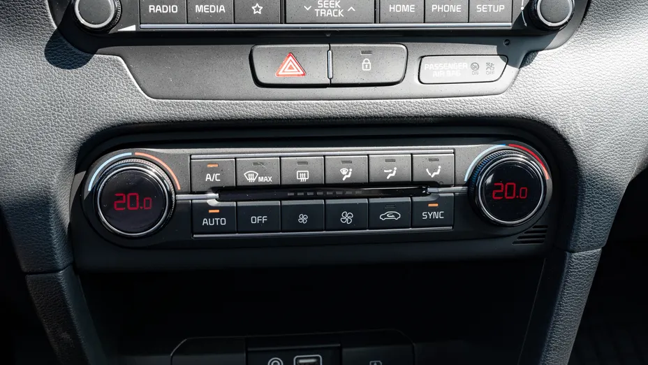 KIA Cee'd Ceed 1.4 T-GDI M DCT
