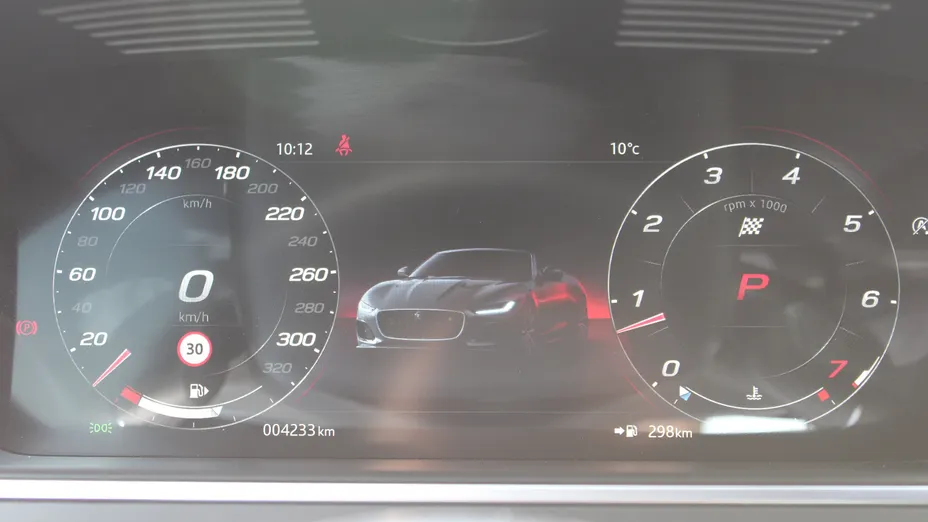 JAGUAR F-Type F-Type 2.0 Turbo R-Dynamic aut