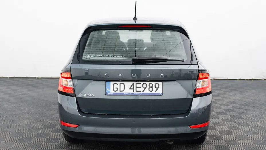 SKODA Fabia Fabia 1.0 TSI Ambition DSG
