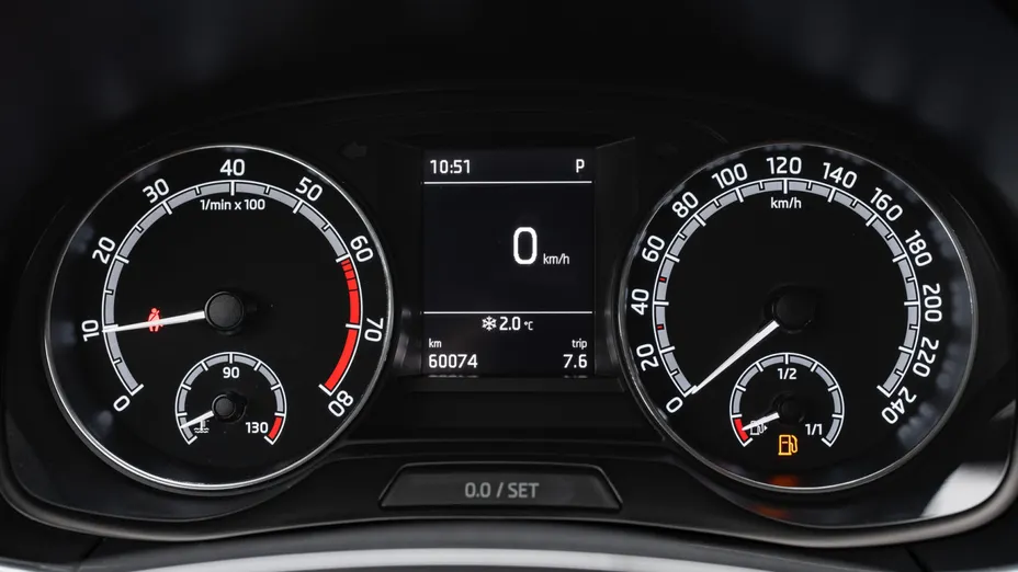 SKODA Fabia Fabia 1.0 TSI Ambition DSG