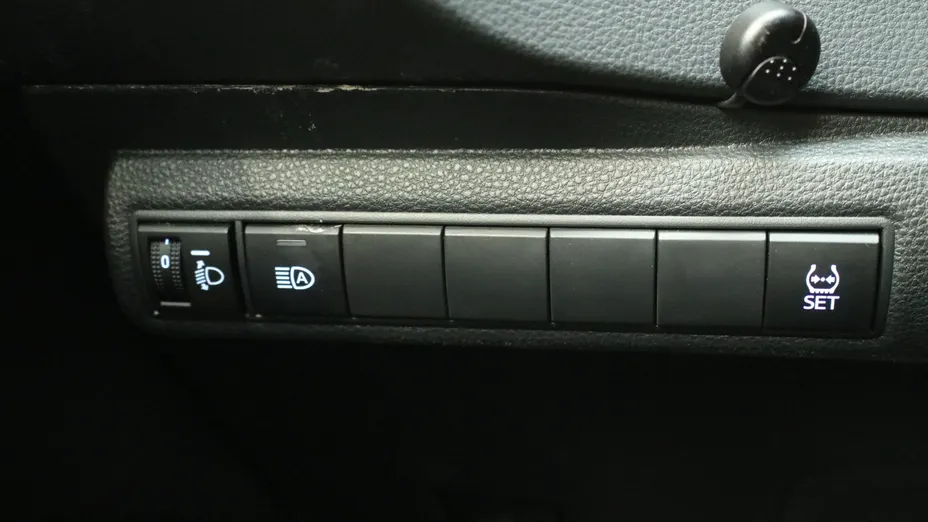 TOYOTA Corolla Corolla 1.5 Comfort