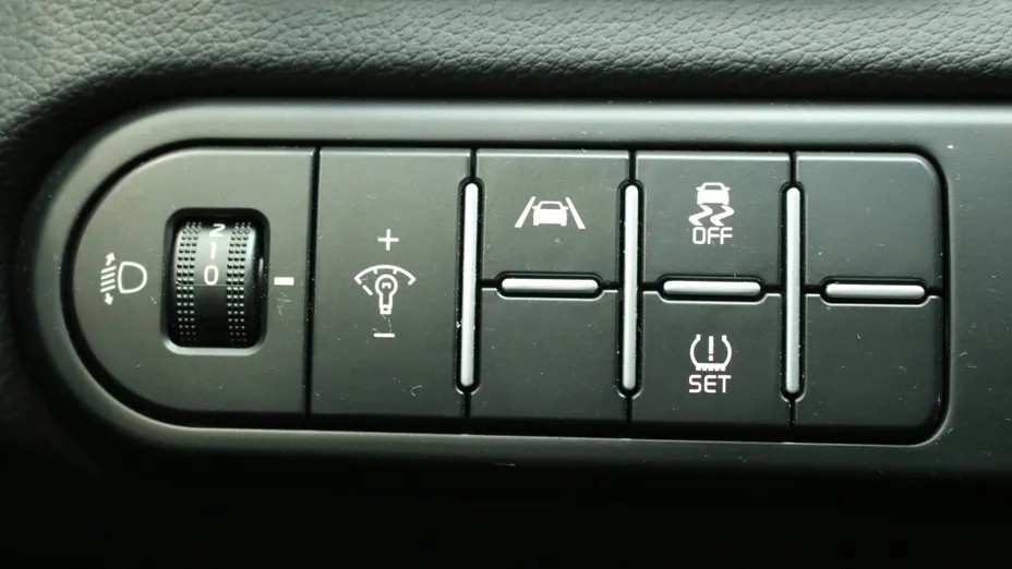 KIA Cee'd Ceed 1.5 T-GDI M DCT