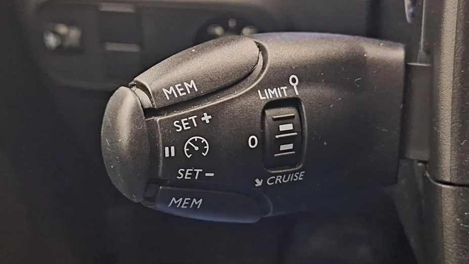 CITROEN C3 C3 1.2 PureTech C-Series