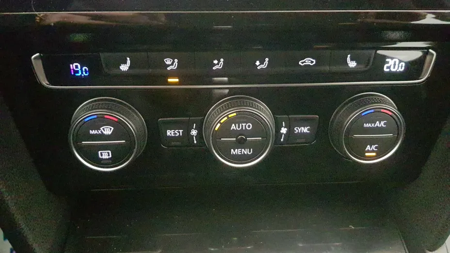 VOLKSWAGEN Passat Passat 2.0 TDI BMT SCR Highline DSG7
