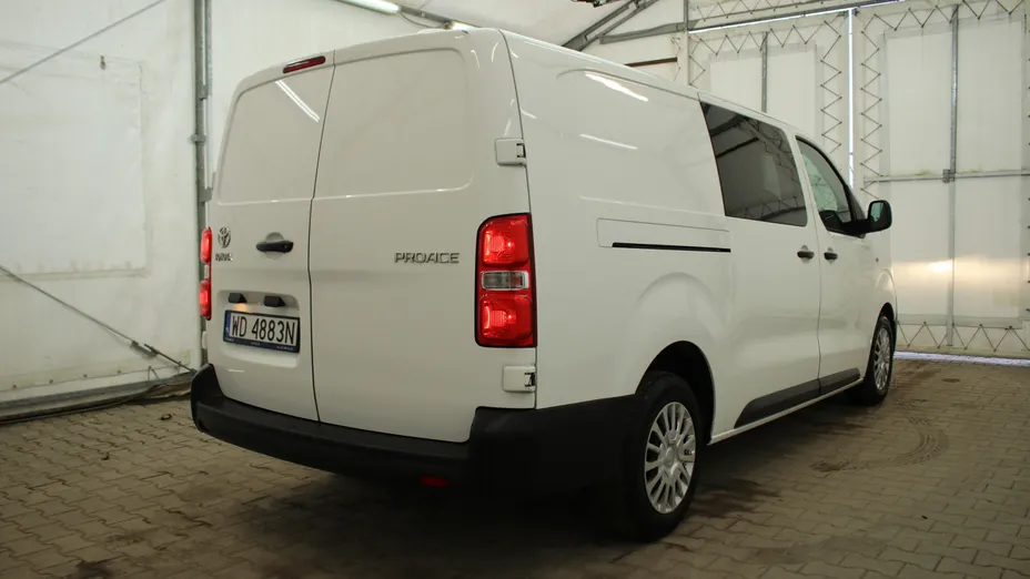 TOYOTA Proace Proace 2.0 D-4D Long 3,0t Active Aut. (bryg.)